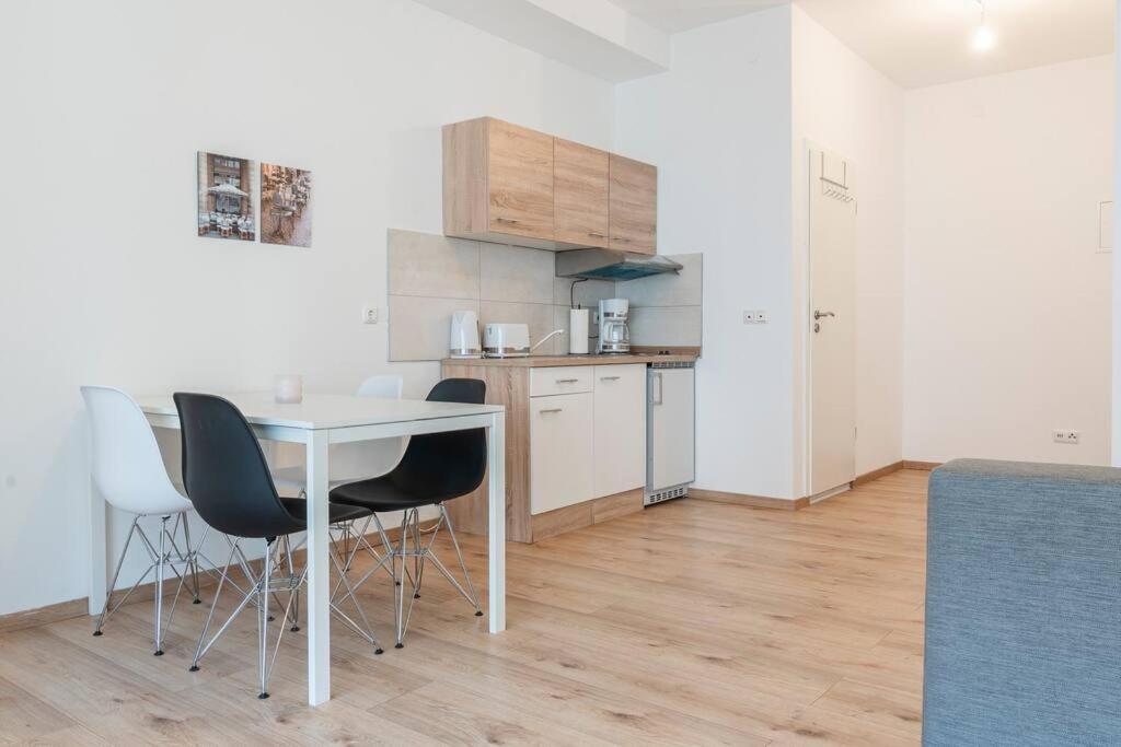 Stilvolles Apartment Fuer 4 Pers. BRE Εξωτερικό φωτογραφία